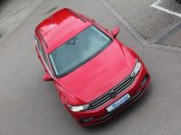 Gebraucht VW Passat Business 122 PS (89 kW) 2023 Rot Kombi