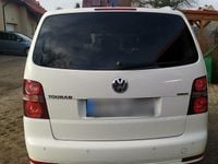 Gebraucht VW Touran 140 PS (102 kW) 2010 Weiß Van / Kleinbus