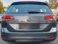 Gebraucht VW Passat 150 PS (110 kW) 2017 Grau Kombi