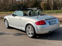 Gebraucht Audi TT 150 PS (110 kW) 2003 Silber Coupé