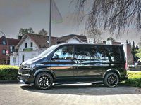 Gebraucht VW Multivan Highline 230 PS (169 kW) 2022 Schwarz Van