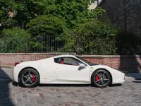 Second-hand Ferrari 458 570 CP (419 kW) 2012 Alb Cabrio