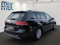 Gebraucht VW Golf VII Highline 131 PS (96 kW) 2018 Deep black perleffekt Kombi
