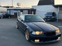 Gebraucht BMW 325 192 PS (141 kW) 1993 Blau Coupé