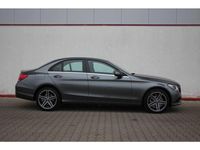 Gebraucht Mercedes C180 116 PS (85 kW) 2019 Selenitgrau  metalliclack 992u (metallic) Limousine