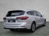 Neu Ford Focus Titanium 155 PS (114 kW) 2025 Moondust silver metallic Limousine