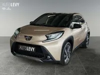Gebraucht Toyota Aygo X X-plore 72 PS (52 kW) 2023 Ginger beige metallic/ night sky black SUV