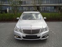 Gebraucht Mercedes E250 277 PS (203 kW) 2010 Silber metallic Kombi