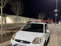 Gebraucht Ford Fiesta Style 69 PS (50 kW) 2007 Weiß Kombi