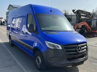 Gebraucht Mercedes Sprinter 150 PS (110 kW) 2022 Blau Van