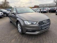 Gebraucht Audi A3 Attraction 110 PS (80 kW) 2015 Grau Limousine