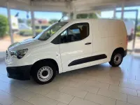 Gebraucht Opel Combo Edition 102 PS (75 kW) 2022 Weiß Van / Kleinbus