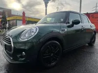 Gebraucht Mini ONE 102 PS (75 kW) 2017 Grün Kleinwagen