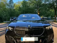 Gebraucht BMW 520 M Sport 197 PS (144 kW) 2024 Schwarz Kombi
