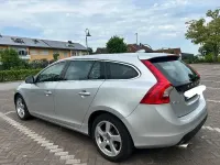 Gebraucht Volvo V60 163 PS (119 kW) 2012 Grau Kombi