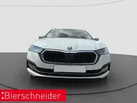 Gebraucht Skoda Octavia Style 116 PS (85 kW) 2023 Weiss Kombi