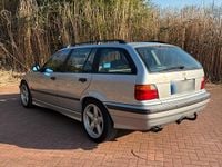 Gebraucht BMW 328 193 PS (141 kW) 1997 Silber Kombi
