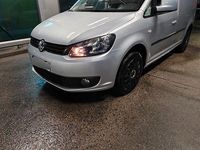 Gebraucht VW Caddy Highline 102 PS (75 kW) 2013 Silber Van / Kleinbus