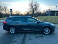 Gebraucht Ford Focus 120 PS (88 kW) 2021 Grau Limousine