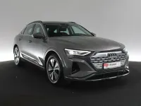 Second-hand Audi Q8 e-tron Advanced 250 kW (340 CP) 2023 Gri SUV