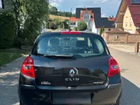 Gebraucht Renault Clio 88 PS (64 kW) 2006 Schwarz Kleinwagen