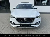 Używany MG EHS Luxury 258 KM (189 kW) 2022 Biały SUV