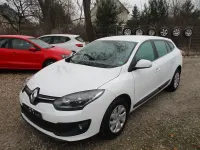 Gebraucht Renault Mégane III Authentique 116 PS (85 kW) 2016 Weiß Limousine