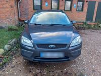 gebraucht Ford Focus 1,6 Ambiente Ambiente