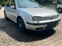 Gebraucht VW Golf IV 90 PS (66 kW) 2001 Silber Kleinwagen