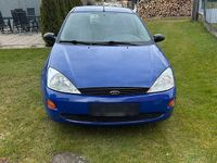 Second-hand Ford Focus 101 CP (74 kW) 1999 Albastru Break