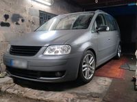 Gebraucht VW Touran 105 PS (77 kW) 2005 Grau Van / Kleinbus