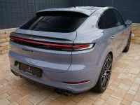 Gebraucht Porsche Cayenne 519 PS (381 kW) 2024 Grau SUV