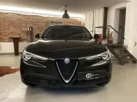 Gebraucht Alfa Romeo Stelvio Lusso 285 PS (209 kW) 2021 Schwarz SUV