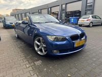 Gebraucht BMW 325 Cabriolet 218 PS (160 kW) 2008 Blau Cabrio