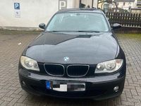 Gebraucht BMW 116 116 PS (85 kW) 2004 Schwarz Kleinwagen