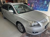 Gebraucht Toyota Avensis Team 129 PS (94 kW) 2008 Silber Kombi