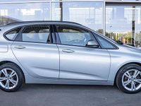 Gebraucht BMW 218 Advantage 136 PS (100 kW) 2018 Silber Van / Kleinbus