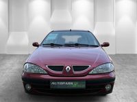 Gebraucht Renault Mégane Expression 107 PS (78 kW) 2001 Limousine