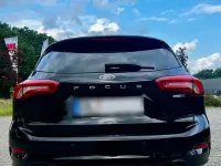 Gebraucht Ford Focus Titanium 125 PS (91 kW) 2020 Schwarz Kombi