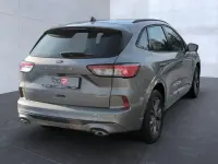 Usado Ford Kuga ST-Line 150 HP (110 kW) 2023 Prateado SUV