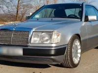 Gebraucht Mercedes 300 220 PS (161 kW) 1992 Silber Coupé