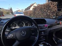 Gebraucht Mercedes E300 240 PS (176 kW) 2011 Grau Kombi