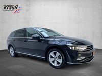 Gebraucht VW Passat Elegance 200 PS (147 kW) 2022 Deep black perleffekt (metallic) Kombi