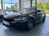 Gebraucht BMW 520 M Sport 190 PS (139 kW) 2022 Schwarz Kombi