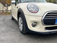 Gebraucht Mini Cooper 102 PS (75 kW) 2016 Beige Kleinwagen