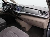 Second-hand VW Multivan Life 150 CP (110 kW) 2025 Argintiu Monovolum