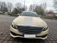 Gebraucht Mercedes E200 160 PS (117 kW) 2019 Beige Limousine