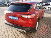 Gebraucht Ford Kuga Titanium 150 PS (110 kW) 2020 Lucidrot metallic (metallic) SUV