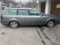 Gebraucht VW Passat 116 PS (85 kW) 2003 Grau Kombi