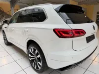 Gebraucht VW Touareg Elegance 340 PS (250 kW) 2023 Weiß SUV